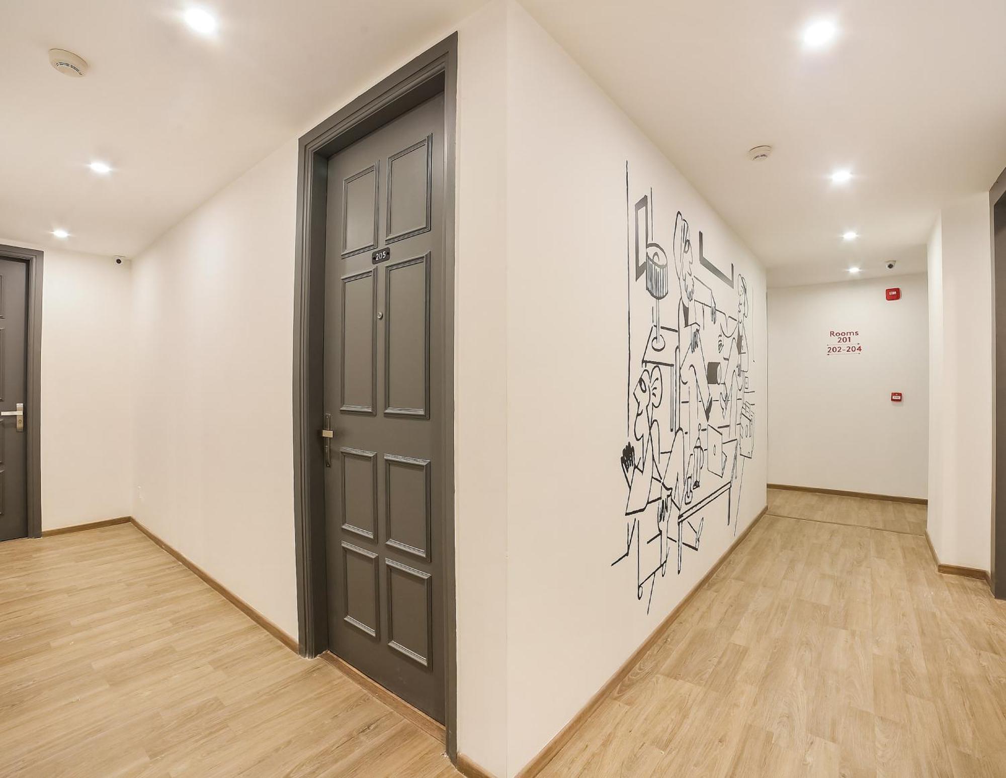 Super Townhouse Near Appu Ghar Hotel Gurgaon Exterior foto