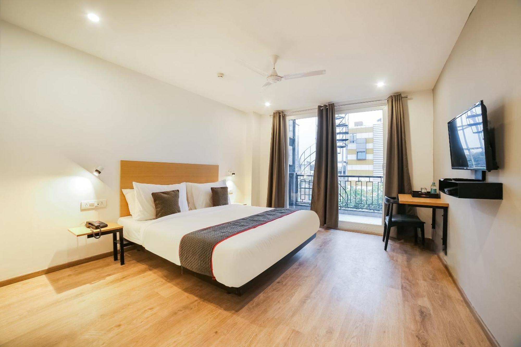 Super Townhouse Near Appu Ghar Hotel Gurgaon Exterior foto
