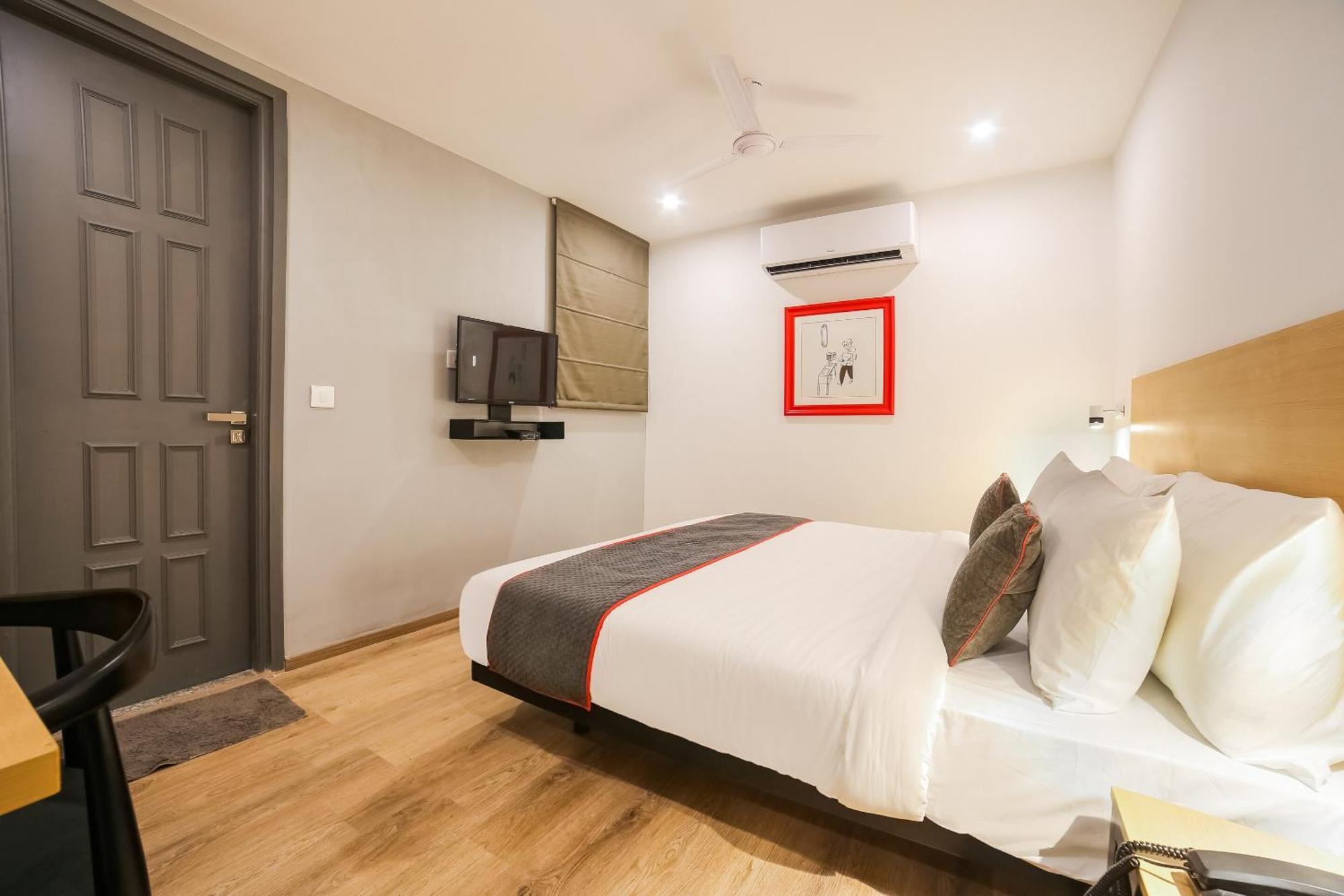 Super Townhouse Near Appu Ghar Hotel Gurgaon Exterior foto