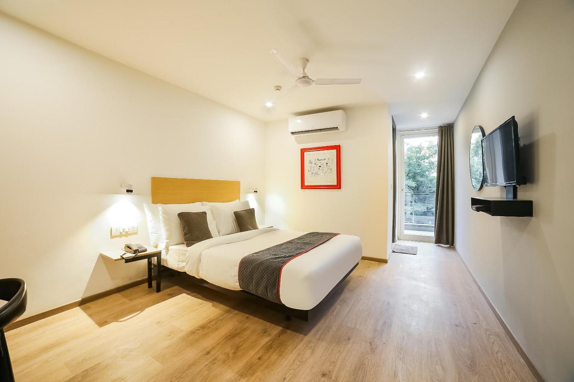 Super Townhouse Near Appu Ghar Hotel Gurgaon Exterior foto