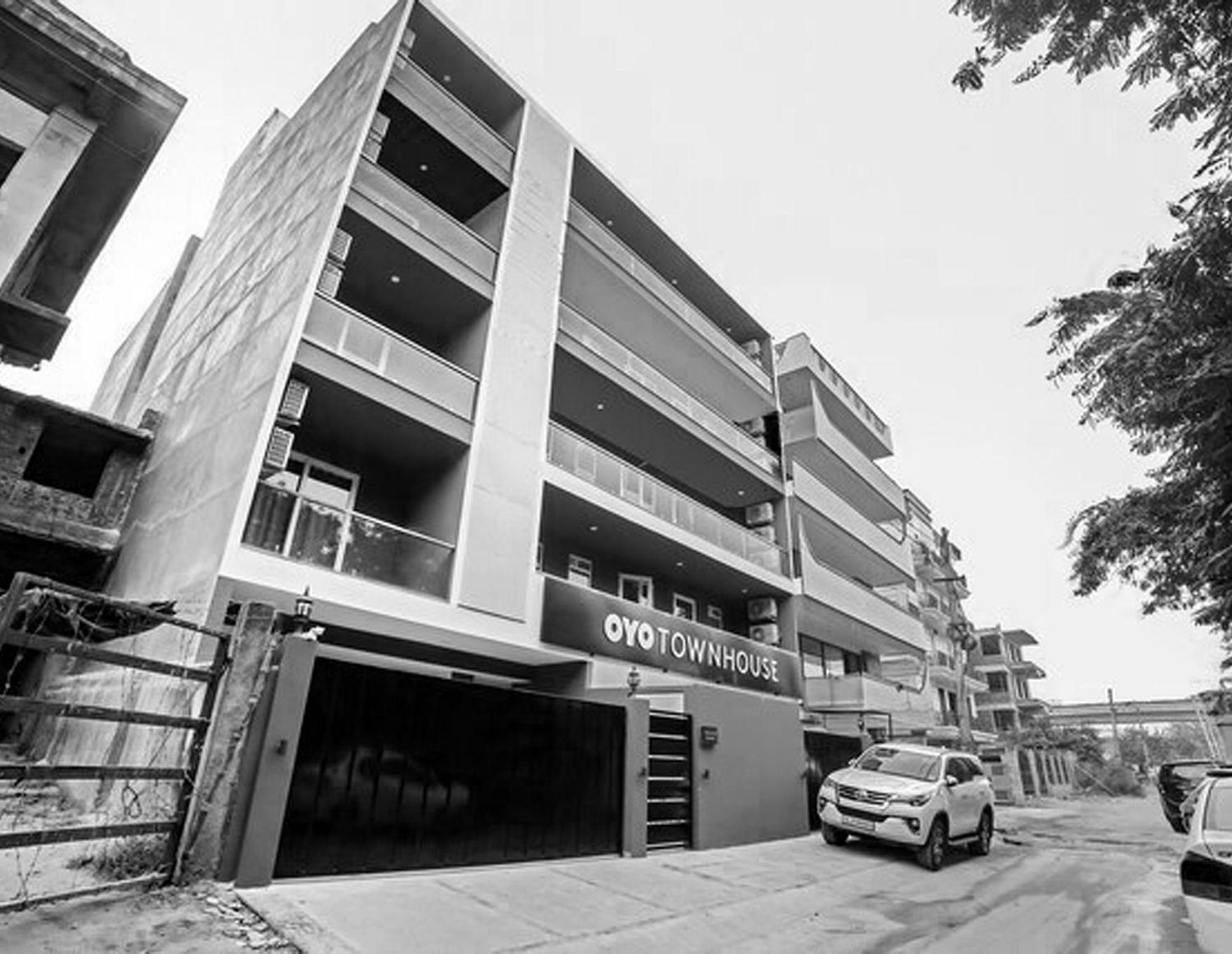 Super Townhouse Near Appu Ghar Hotel Gurgaon Exterior foto